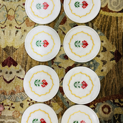 Handcrafted white marble square tray with hand-inlaid red and green motif